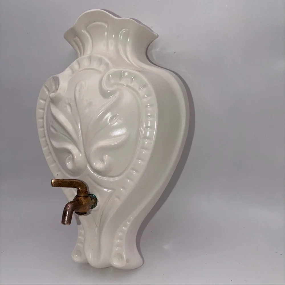 VTG Wall Pocket Vase With Brass Spigot, California Pottery Santa Anita Ware